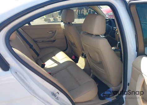 2007 BMW 328Xi из США, поврежденный, VIN WBAVC93577KX54114